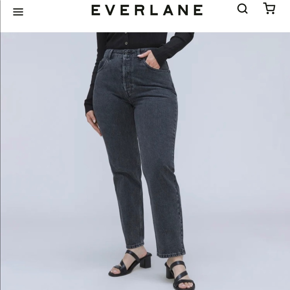 Everlane (Women's) | Curvy Cheeky Jean in Washed Black - like new!